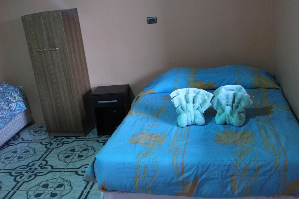 Hostal Tuyasto Сан-Педро-де-Атакама Екстер'єр фото
